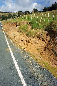 f970816: hundreds of tonnes of soil washed into the sea