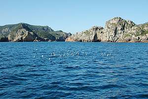 view over the sand gardens towards Urupa Passage