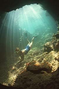 snorkelling Limu Pools