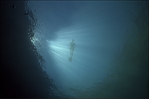 A snorkeldiver enjoying the seascape